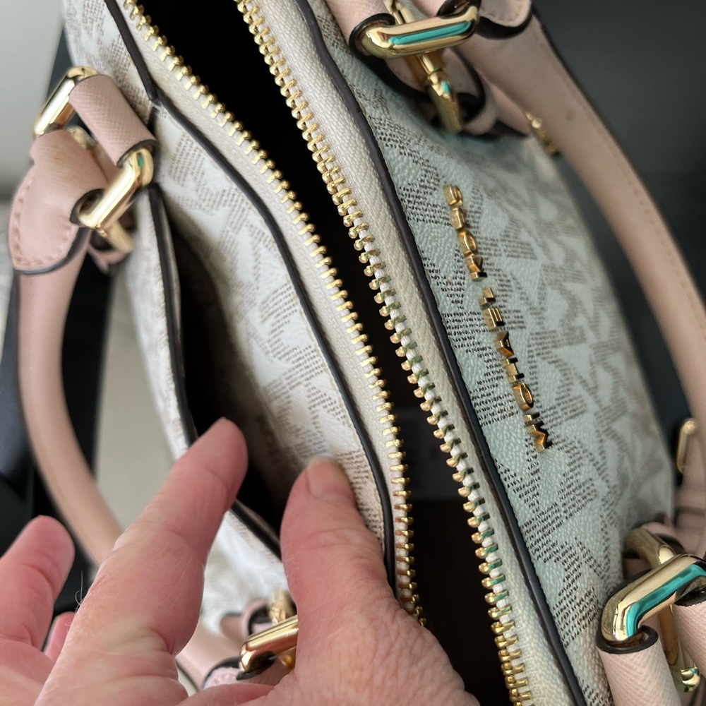 Michael Kors ❗️❗️Ciara large blush satchel - Picture 5 of 8
